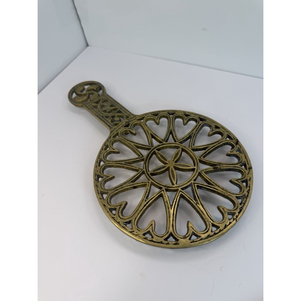 Wilton Flower & Hearts Brass Tone Footed Metal Pot Trivet Vintage Home Decor